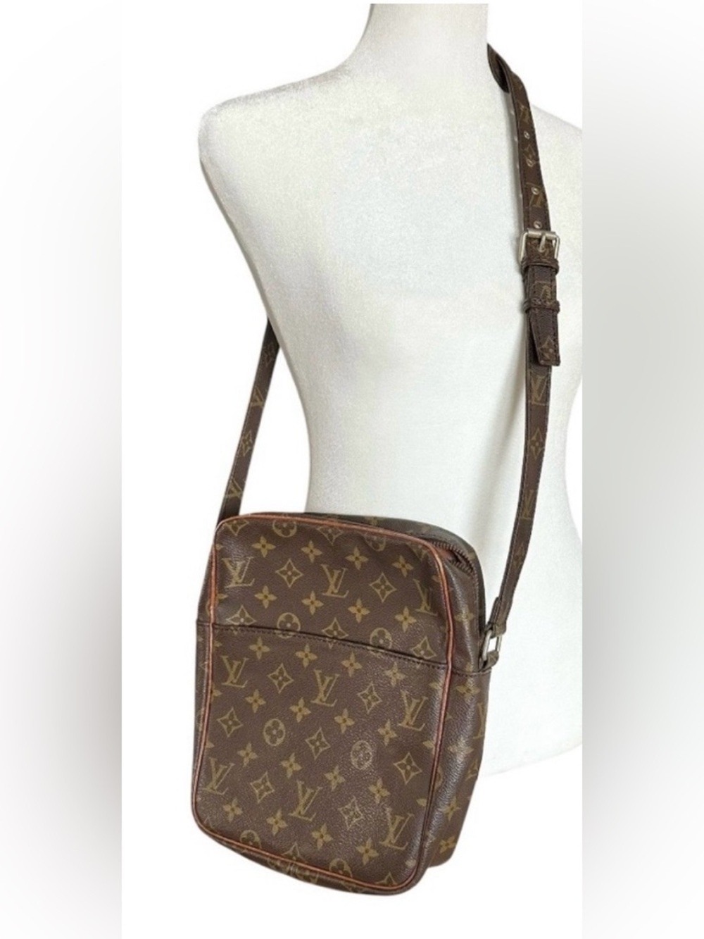 Louis Vuitton Brown Marceau GM 💼 - Picture 2 of 16